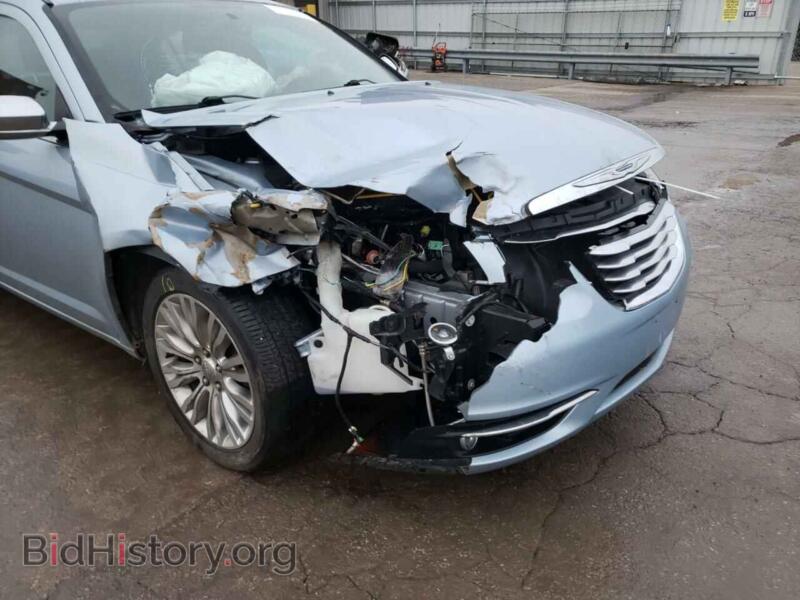2013 Chrysler 200 (VIN 1C3CCBCG4DN522135) — фото 9 из 10