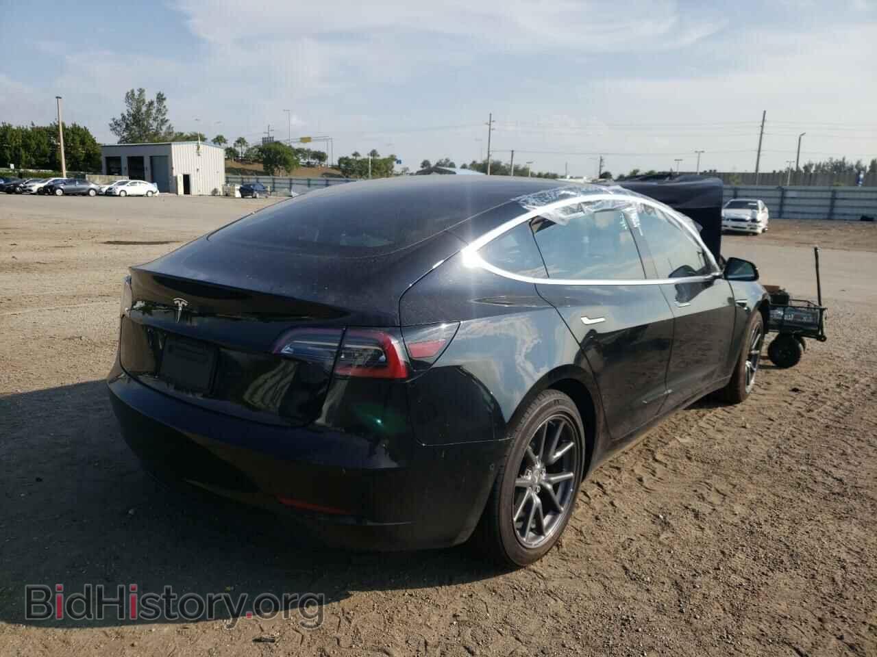 2019 TESLA MODEL 3 - VIN: 5YJ3E1EA0KF323619 - Фото 4