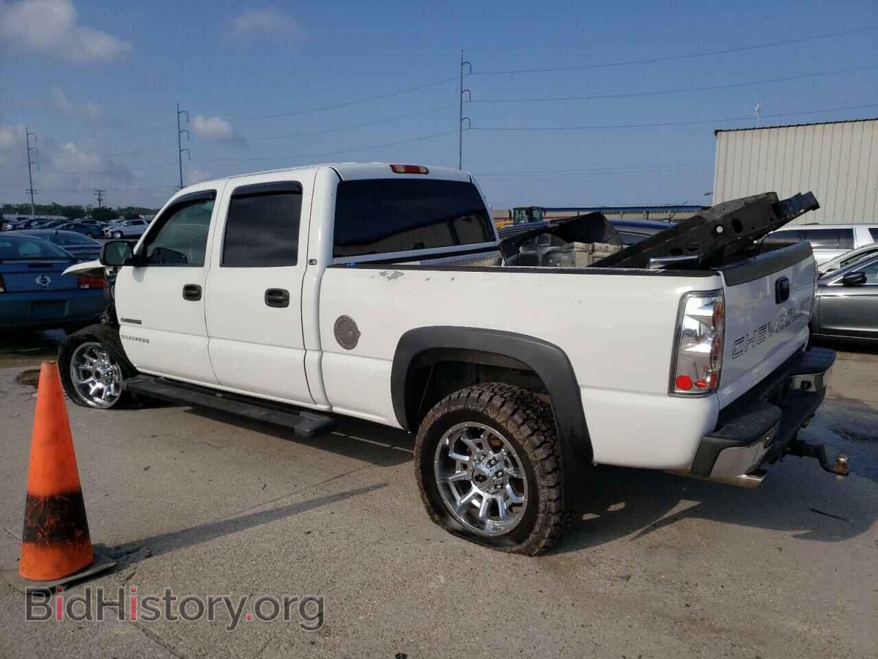 2006 CHEVROLET SILVERADO - VIN: 1GCHC23U16F120934 - Фото 2