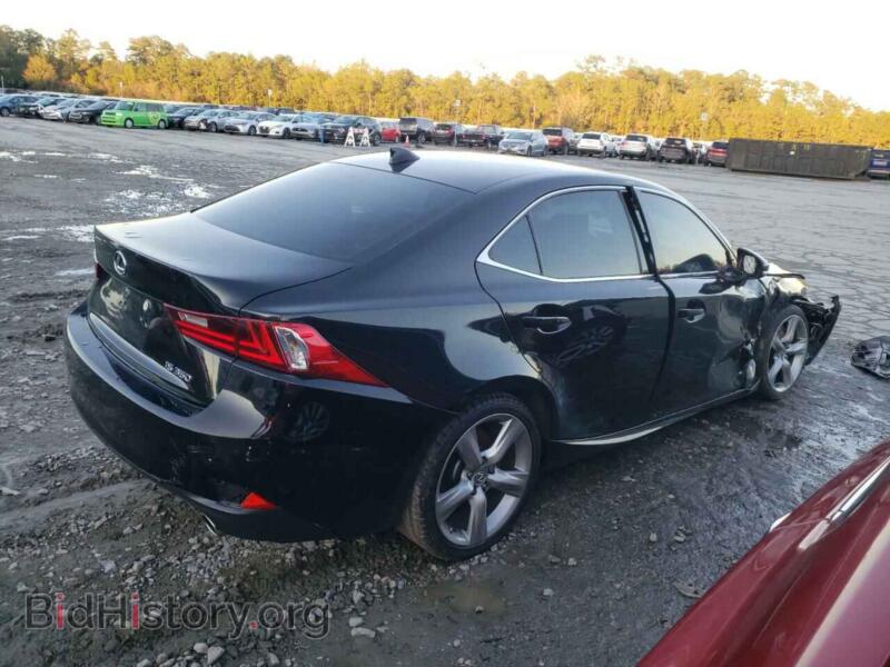 2015 Lexus IS (VIN JTHBE1D24F5014702) — фото 3 из 12