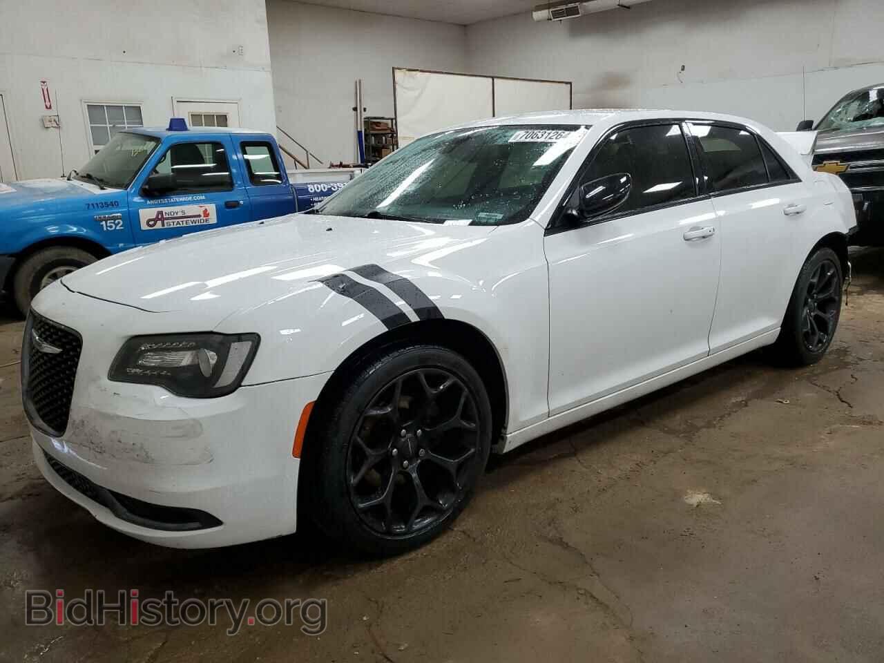 Фотография 2C3CCAAG9KH727291 - CHRYSLER 300 2019