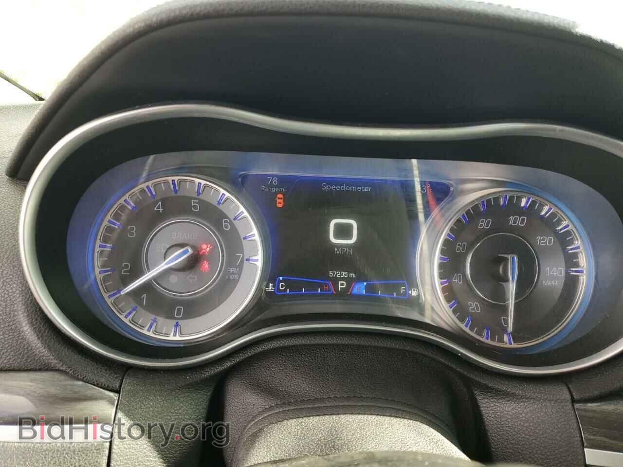 2019 CHRYSLER 300 - VIN: 2C3CCAAG9KH727291 - Фото 9