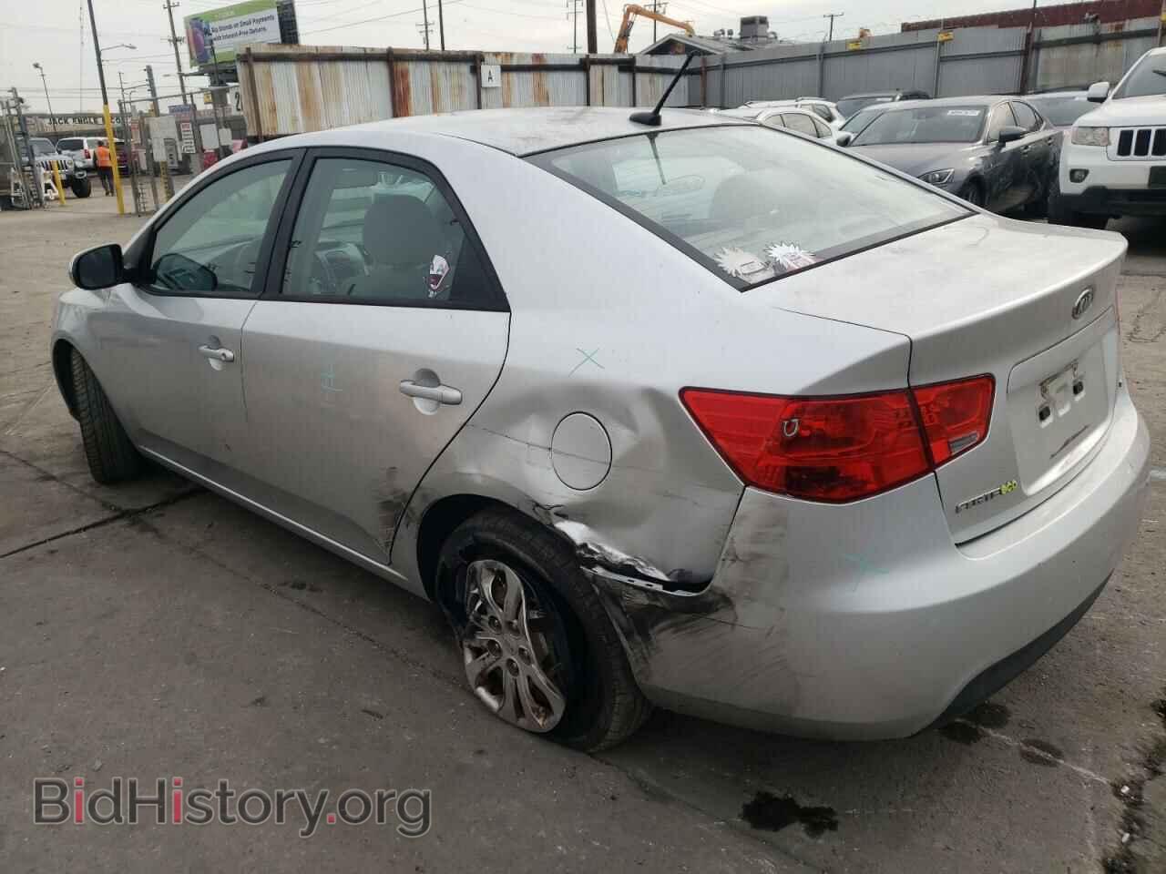2013 KIA FORTE - VIN: KNAFU4A29D5647105 - Фото 2