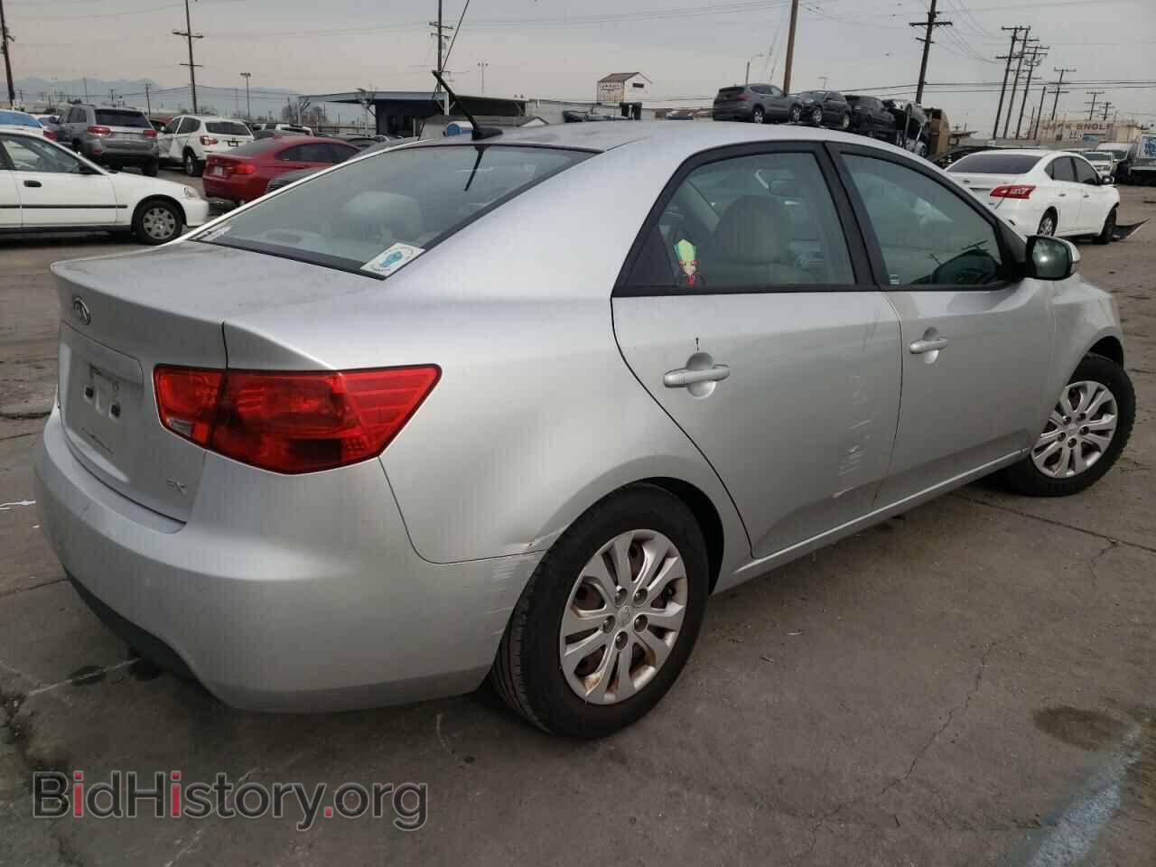 2013 KIA FORTE - VIN: KNAFU4A29D5647105 - Фото 3