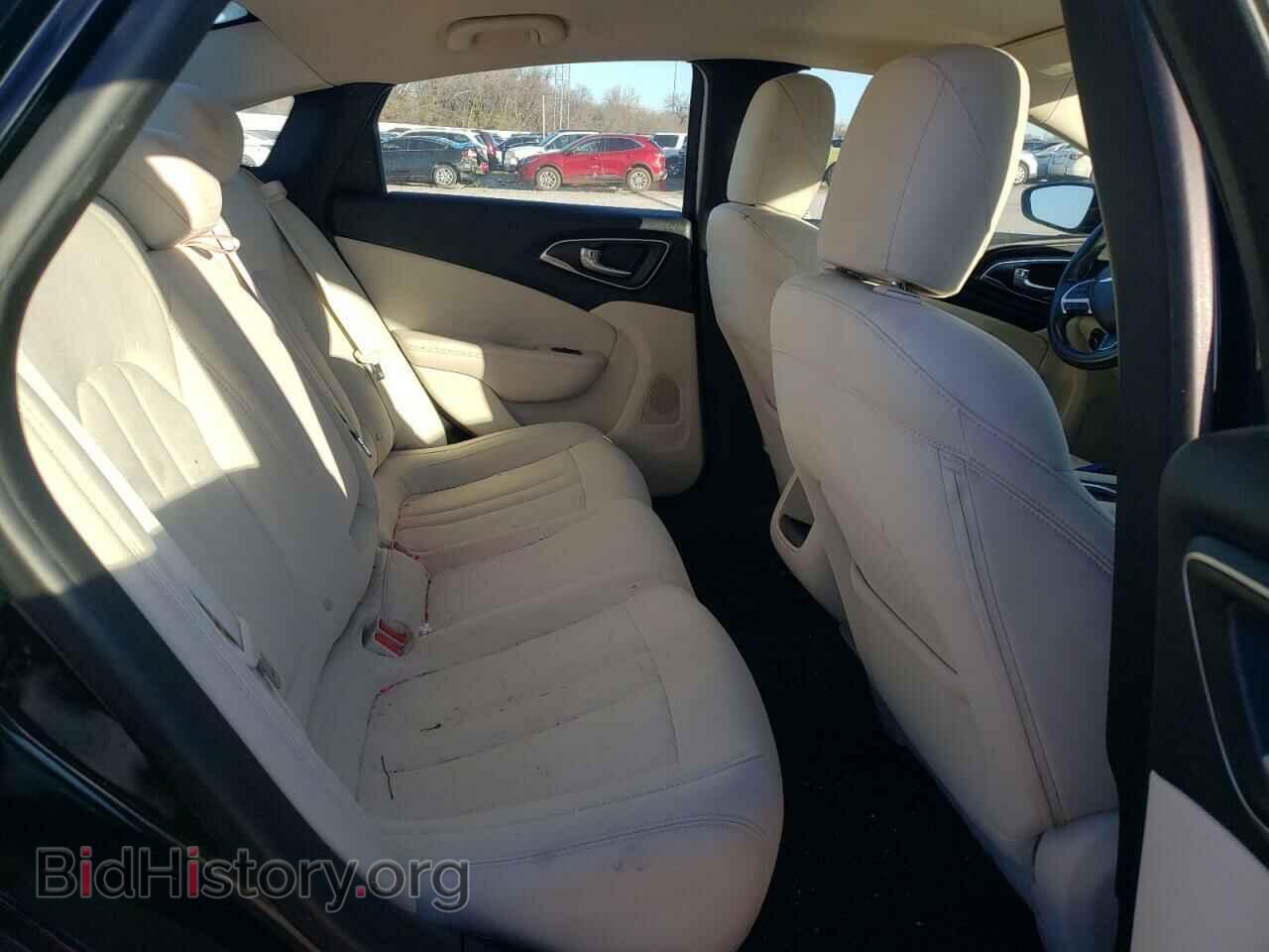 2015 CHRYSLER 200 - VIN: 1C3CCCAB6FN725799 - Фото 10