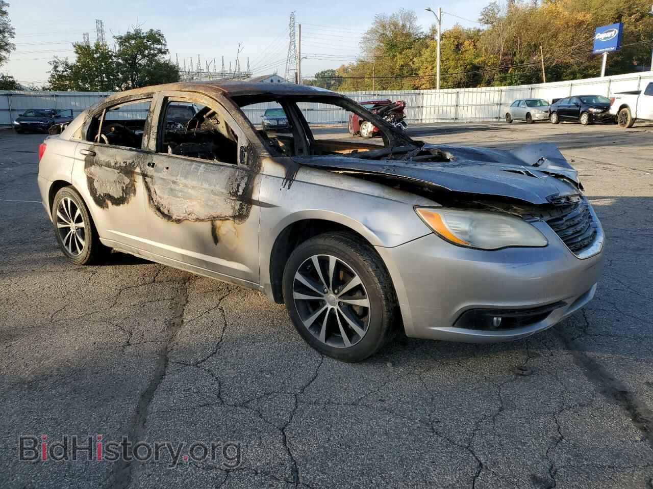 2014 CHRYSLER 200 - VIN: 1C3CCBBB0EN137601 - Фото 4