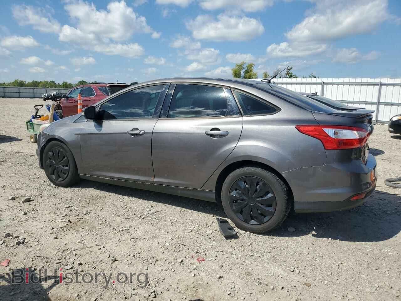 2013 FORD FOCUS - VIN: 1FADP3F26DL340061 - Photo 2