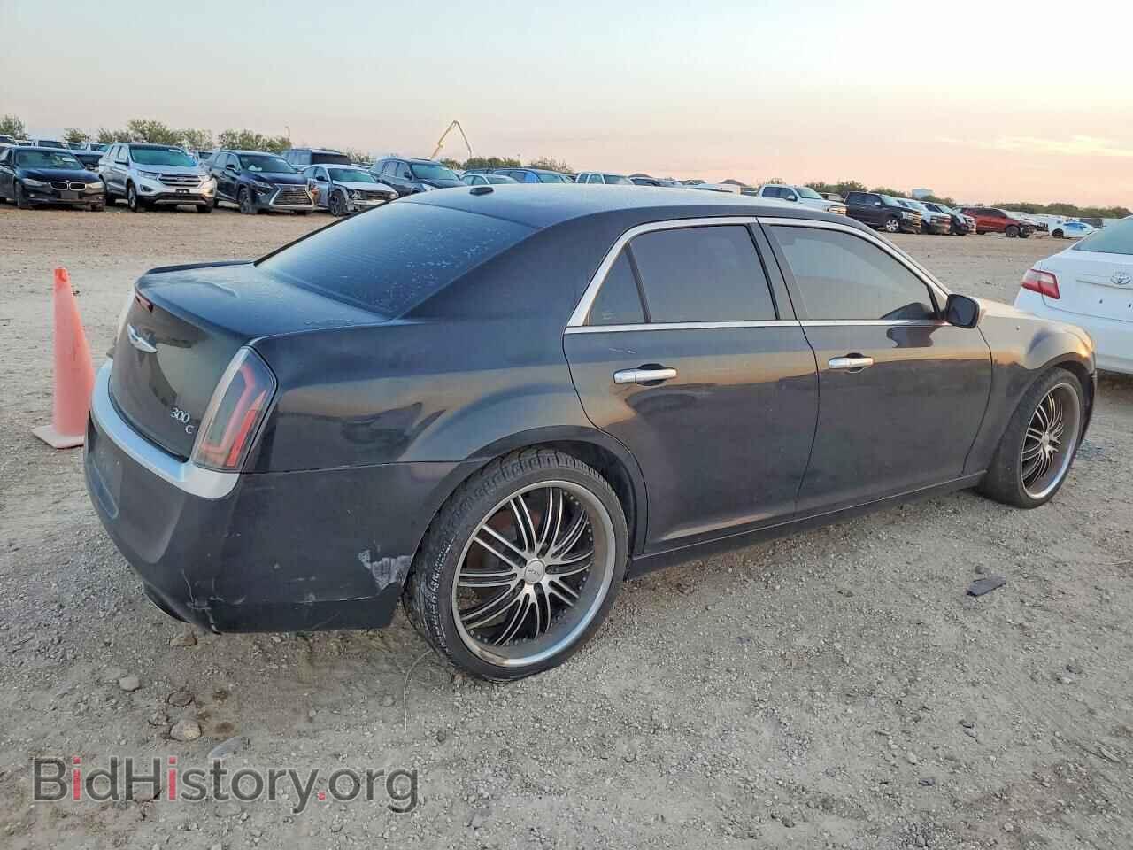 2014 CHRYSLER 300 - VIN: 2C3CCADG2EH186259 - Фото 3