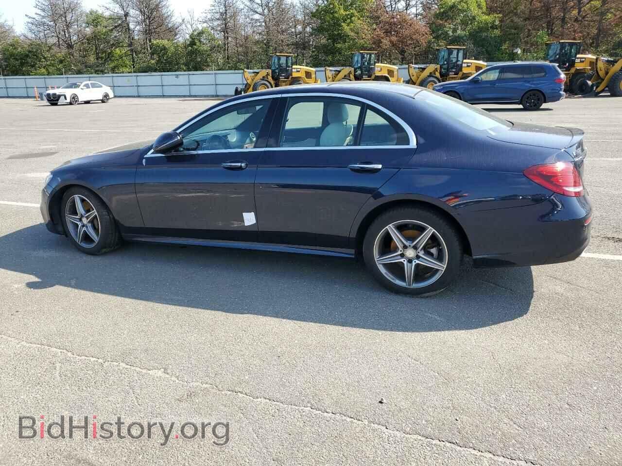 2017 MERCEDES-BENZ E-CLASS - VIN: WDDZF4KB7HA045587 - Фото 2