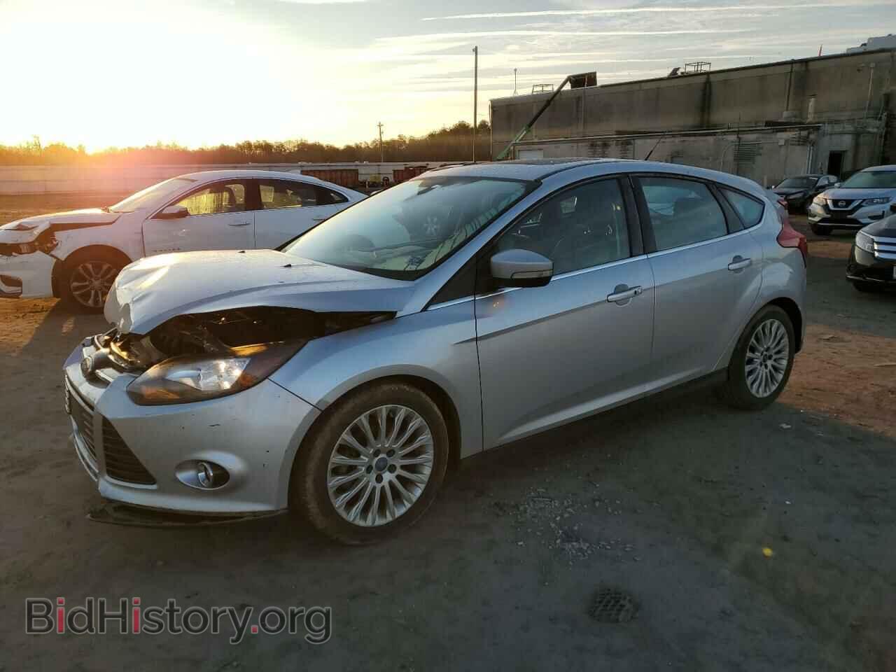 Фотография 1FAHP3N25CL102476 - FORD FOCUS 2012