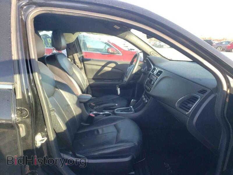 2013 Chrysler 200 (VIN 1C3CCBCG9DN744170) — фото 5 из 10
