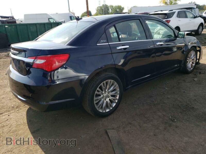 2011 Chrysler 200 (VIN 1C3BC2FB7BN594889) — фото 3 из 12