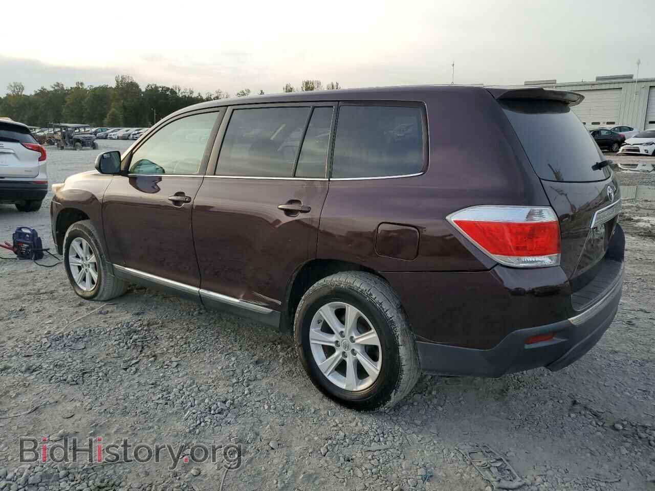 2013 TOYOTA HIGHLANDER - VIN: 5TDBK3EH8DS219908 - Фото 2