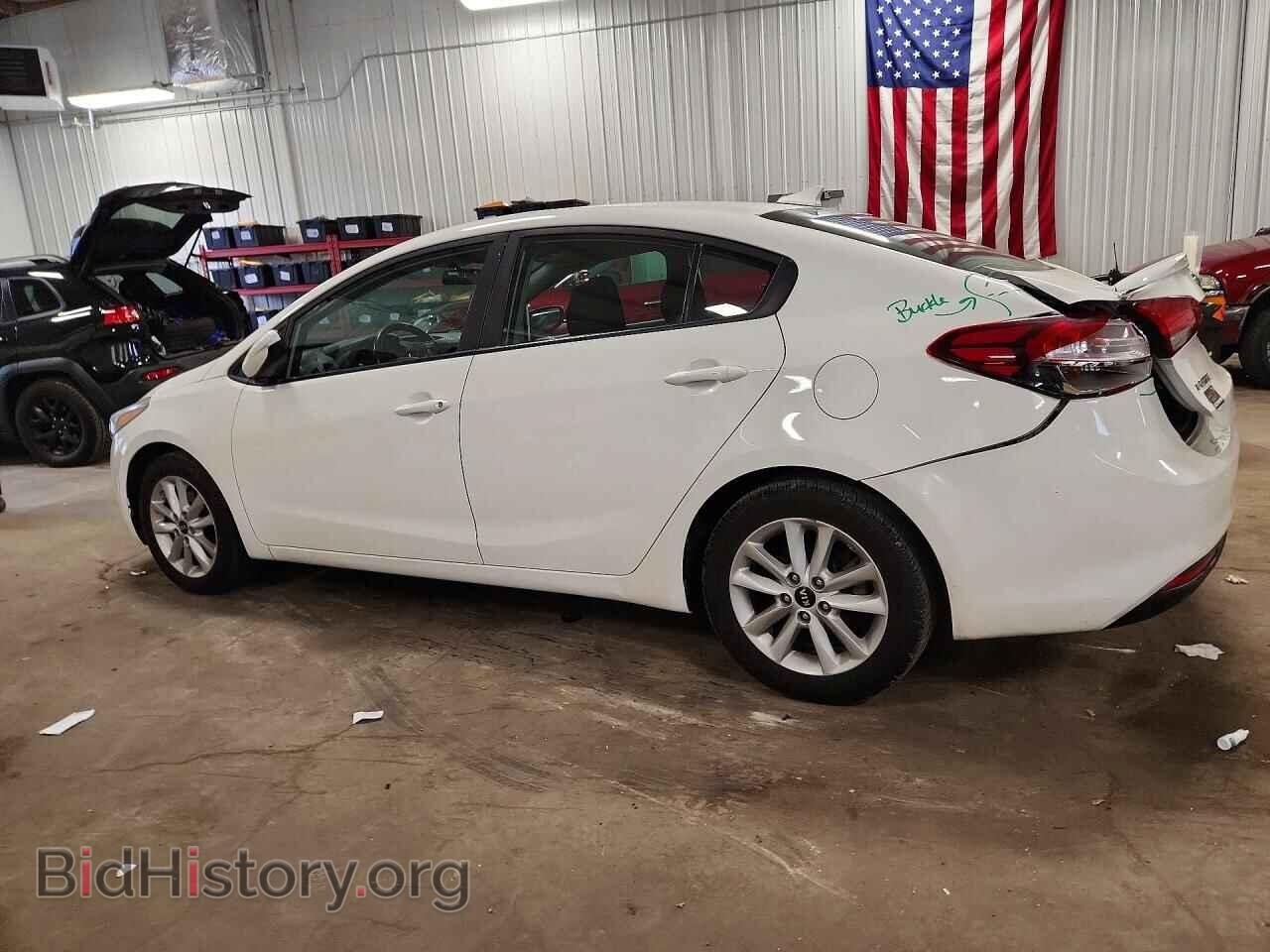 2017 KIA FORTE - VIN: 3KPFL4A79HE113405 - Фото 2