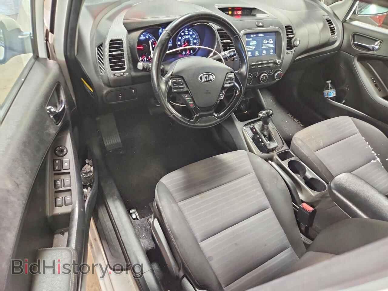 2017 KIA FORTE - VIN: 3KPFL4A79HE113405 - Фото 8