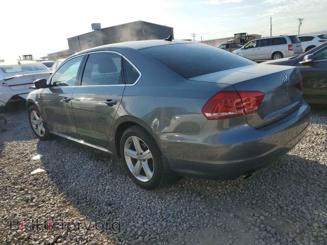 2015 VOLKSWAGEN PASSAT - VIN: 1VWAT7A31FC123016 - Фото 2