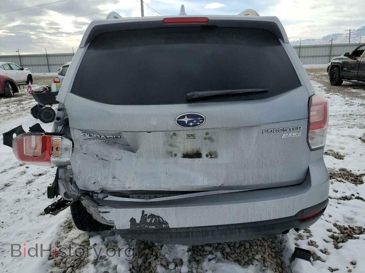 2017 SUBARU FORESTER - VIN: JF2SJAEC6HH456100 - Фото 6