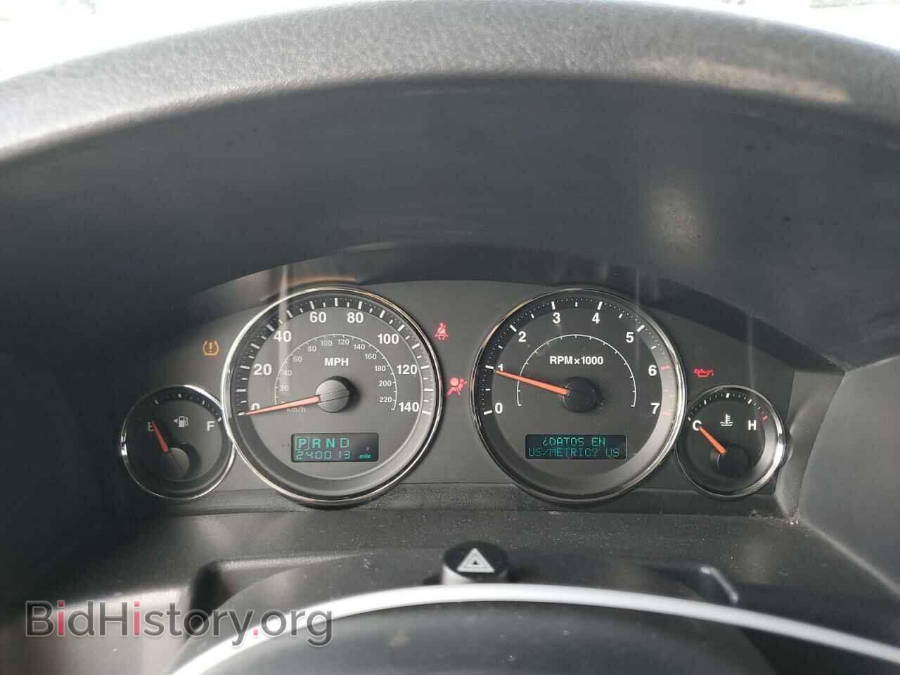 2006 JEEP COMMANDER - VIN: 1J8HG48K96C293473 - Photo 9