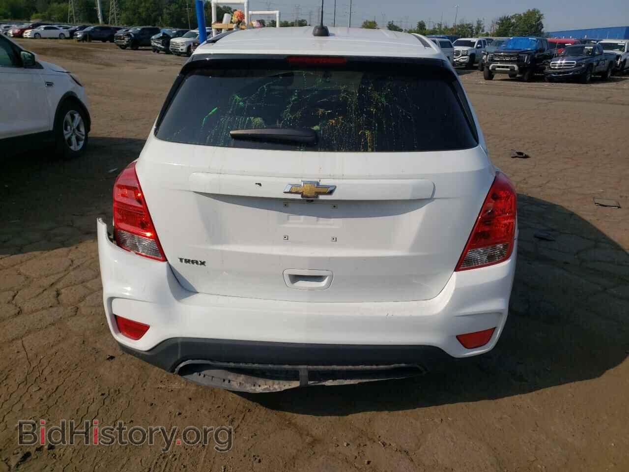 2019 CHEVROLET TRAX - VIN: 3GNCJKSB3KL383014 - Фото 6