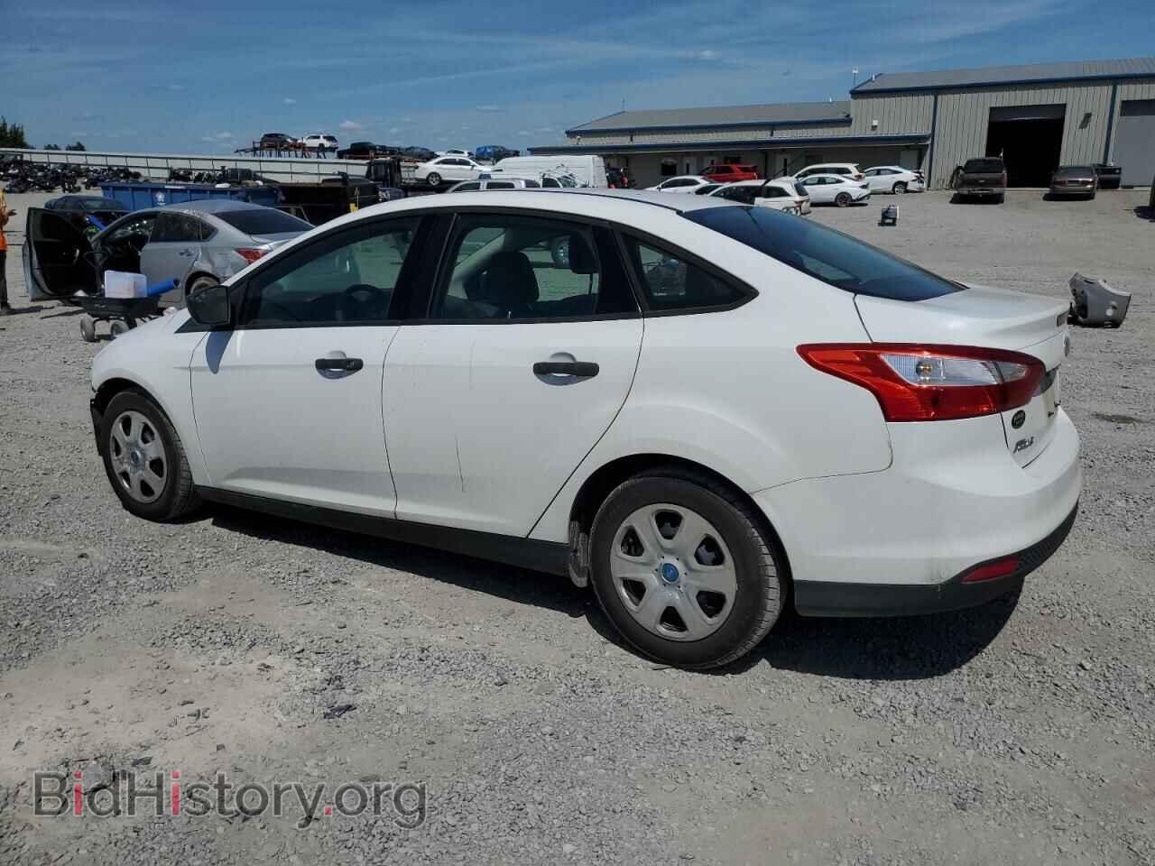 2012 FORD FOCUS - VIN: 1FAHP3E24CL167089 - Фото 2