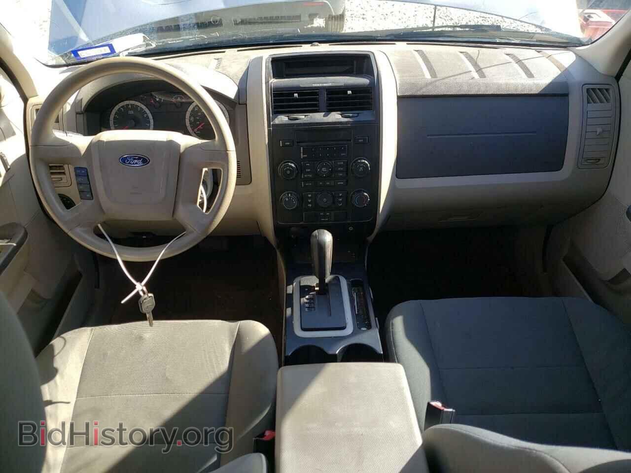 2011 FORD ESCAPE - VIN: 1FMCU0C75BKC65641 - Фото 8