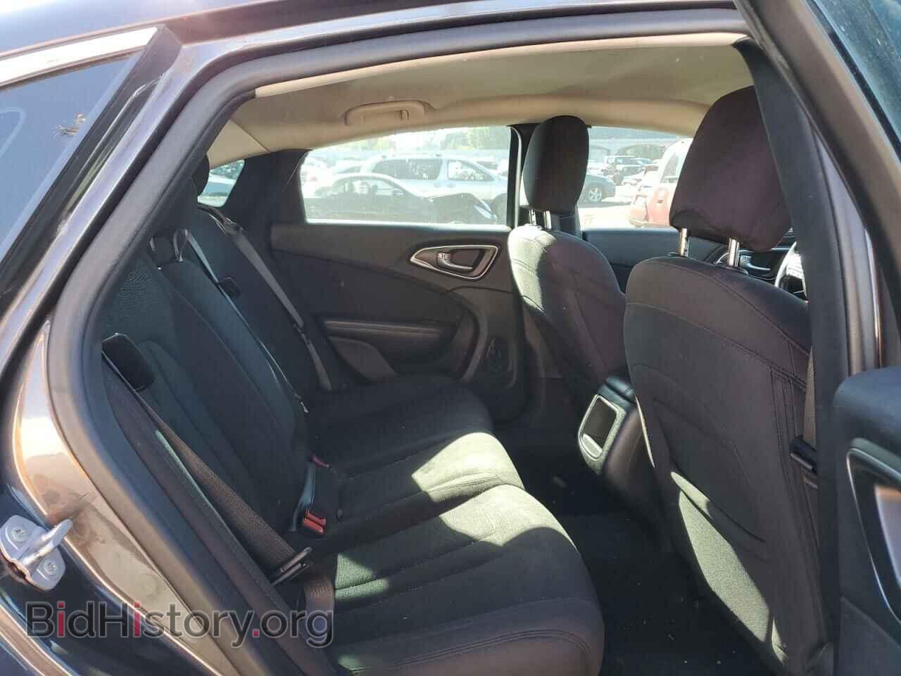 2015 CHRYSLER 200 - VIN: 1C3CCCAB5FN690236 - Фото 10