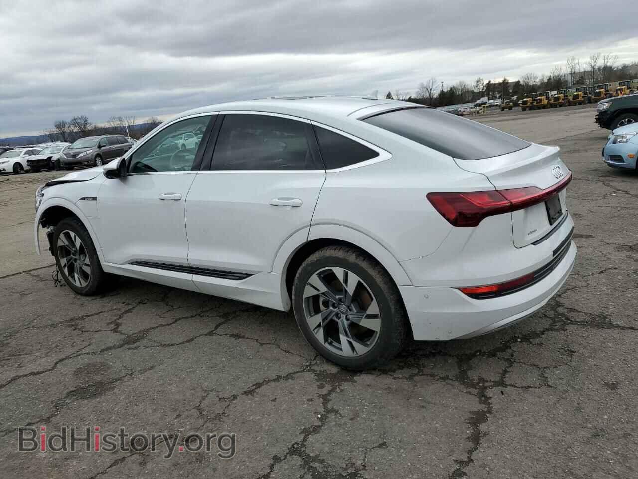 2020 AUDI E-TRON - VIN: WA12ABGE5LB032271 - Фото 2