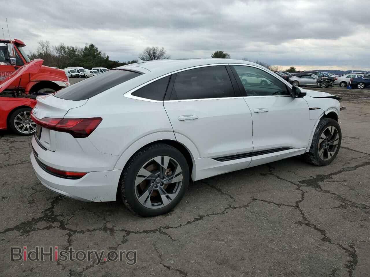 2020 AUDI E-TRON - VIN: WA12ABGE5LB032271 - Фото 3