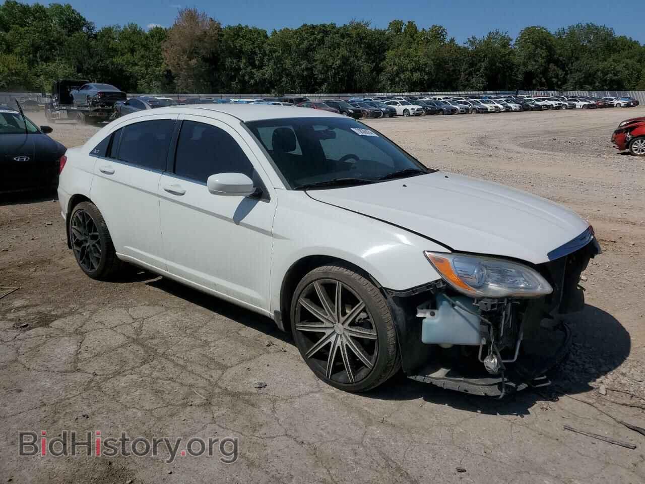 2014 CHRYSLER 200 - VIN: 1C3CCBBB1EN118992 - Фото 4
