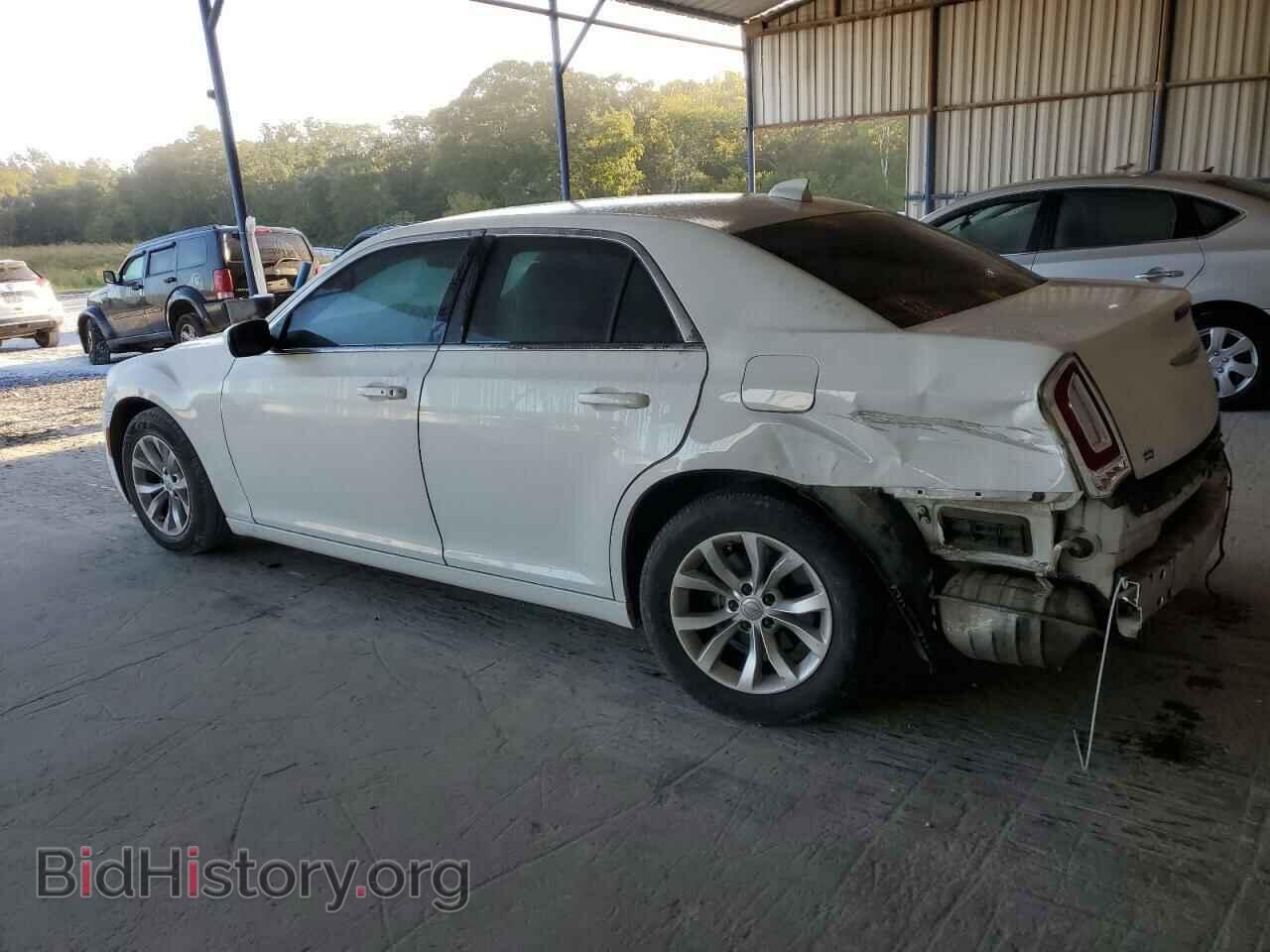2015 CHRYSLER 300 - VIN: 2C3CCAAG6FH755183 - Фото 2