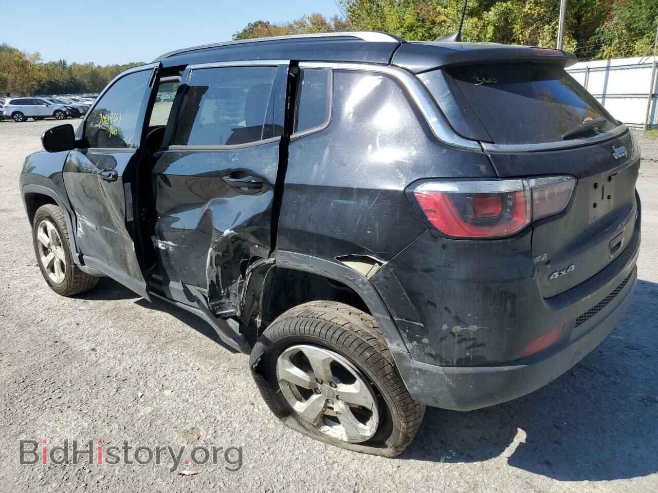 2019 JEEP COMPASS - VIN: 3C4NJDBB7KT734441 - Photo 2