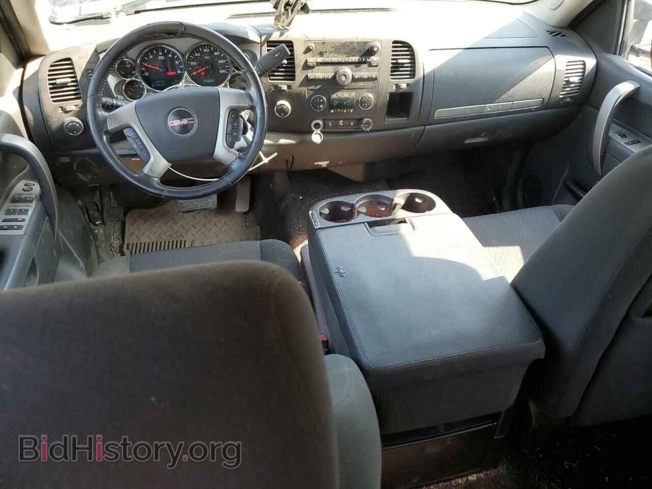 2011 GMC SIERRA - VIN: 1GTR2VE32BZ123511 - Фото 8