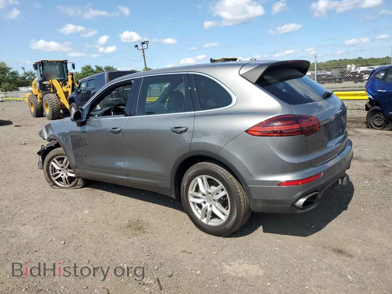 2016 PORSCHE CAYENNE - VIN: WP1AA2A26GKA10297 - Фото 2