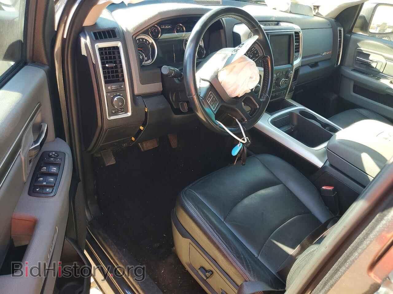2018 RAM 1500 - VIN: 1C6RR7LM6JS227372 - Photo 8