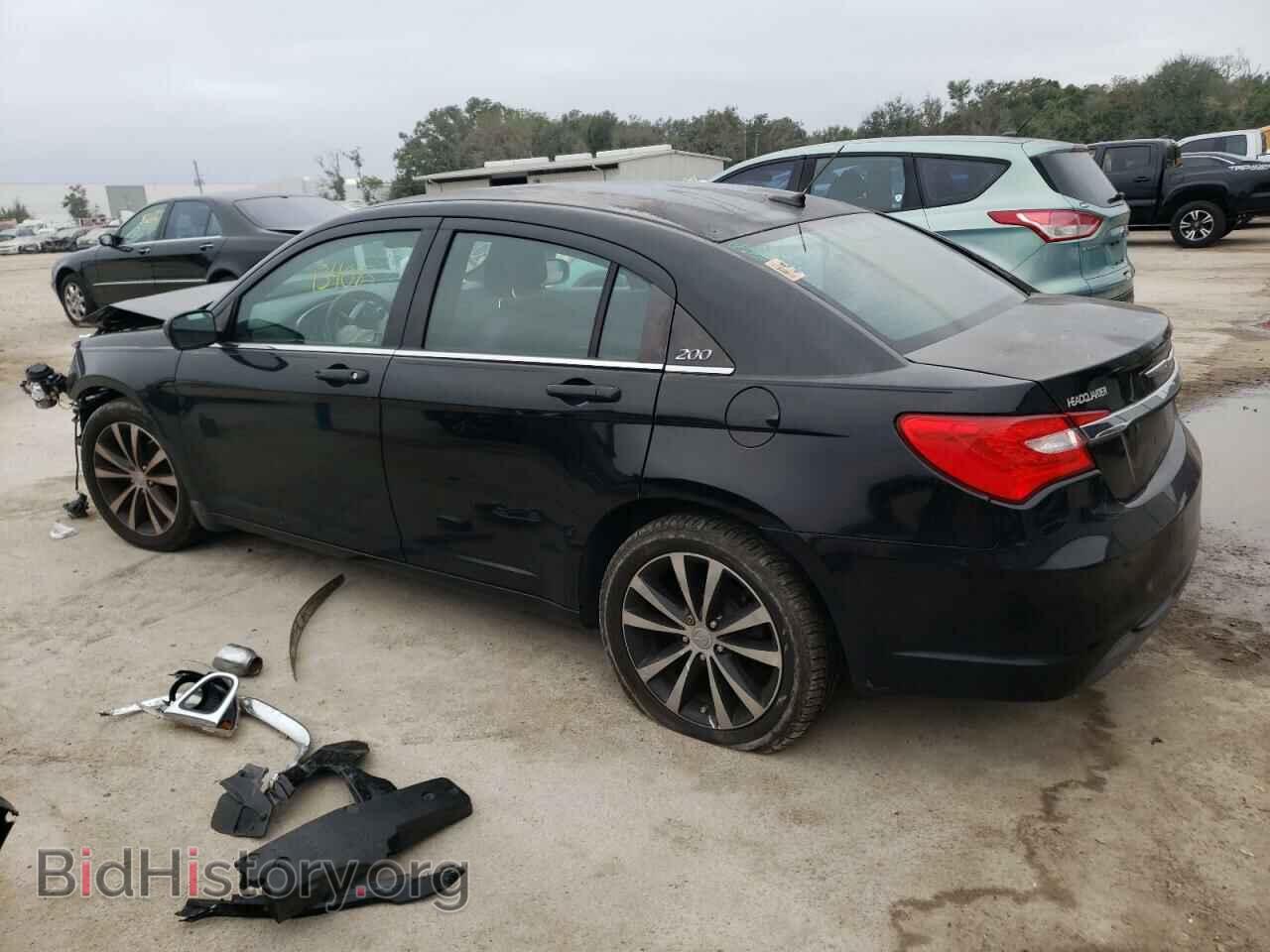 2013 CHRYSLER 200 - VIN: 1C3CCBBB6DN543185 - Фото 2