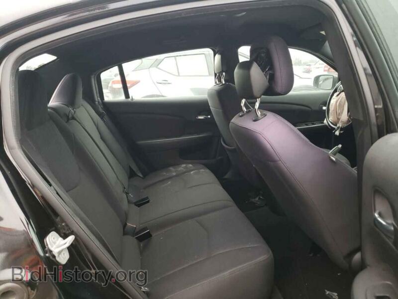 2013 Chrysler 200 (VIN 1C3CCBBB6DN543185) — photo 10 of 13