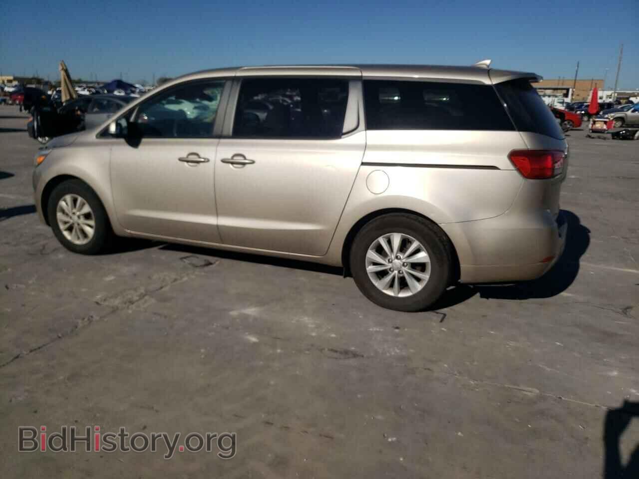 2017 KIA All Models - VIN: KNDMB5C14H6224183 - Photo 2