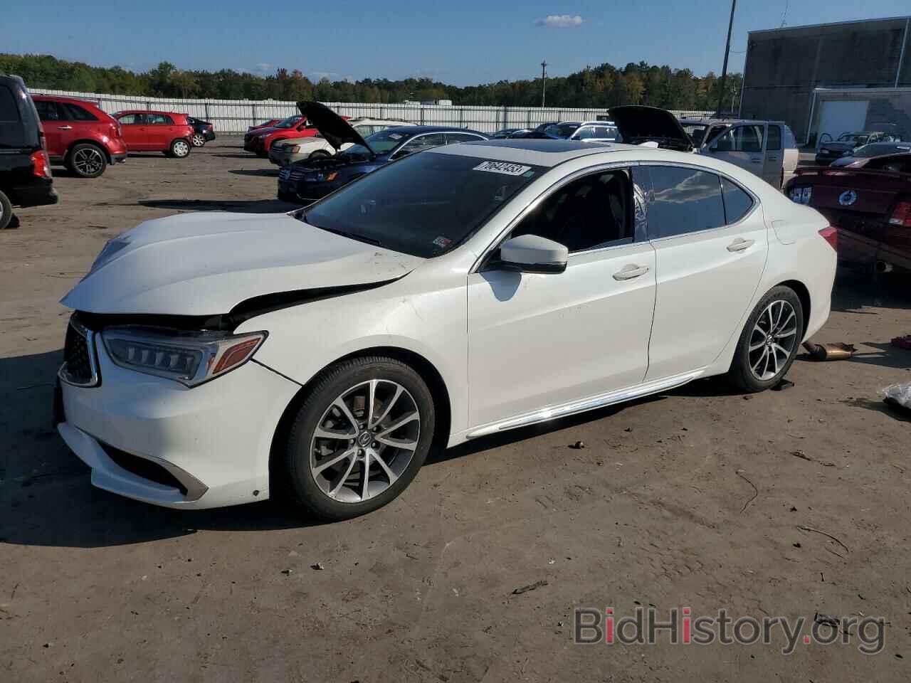 Photo 19UUB2F53JA009136 - ACURA TLX 2018