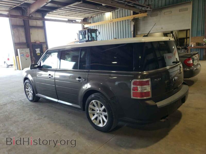2011 Ford FLEX (VIN 2FMGK5CC8BBD17355) — photo 2 of 12