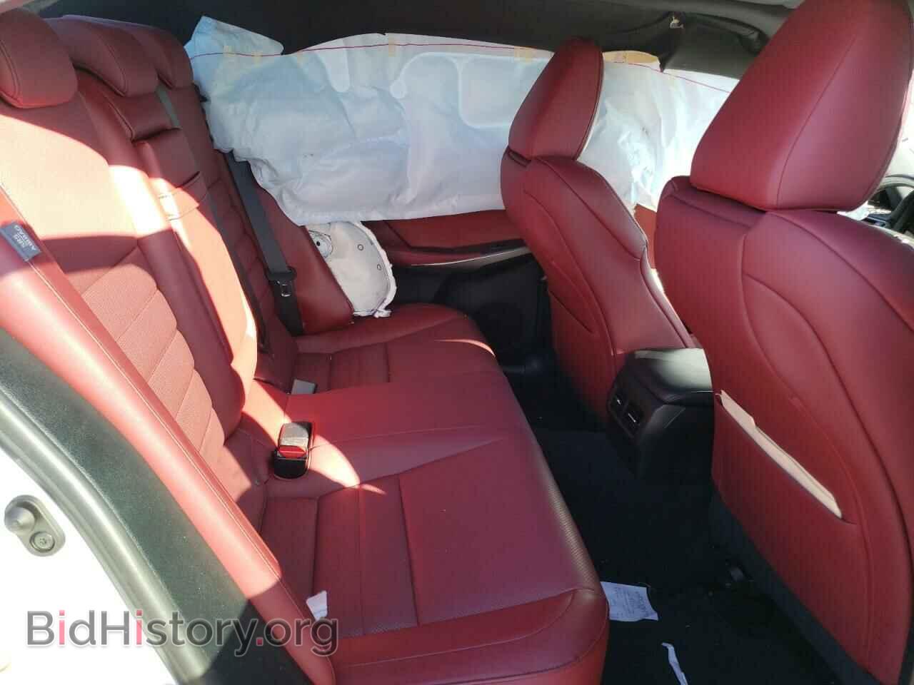 2017 LEXUS IS - VIN: JTHBA1D2XH5050800 - Фото 6