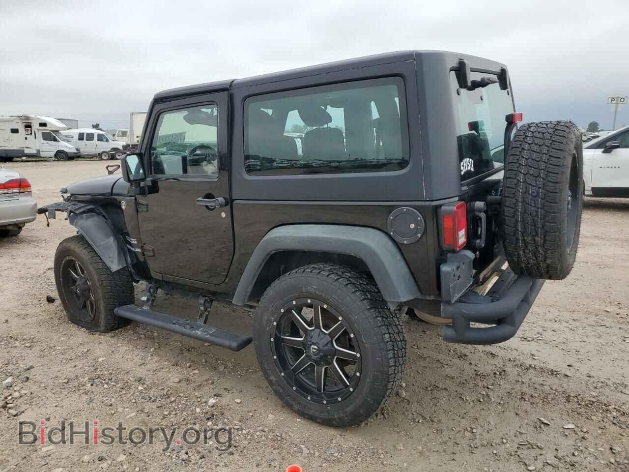 2011 JEEP WRANGLER - VIN: 1J4AA2D11BL640522 - Фото 2