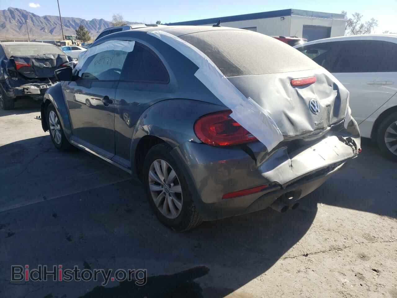 2016 VOLKSWAGEN BEETLE - VIN: 3VWF17AT3GM606776 - Фото 3
