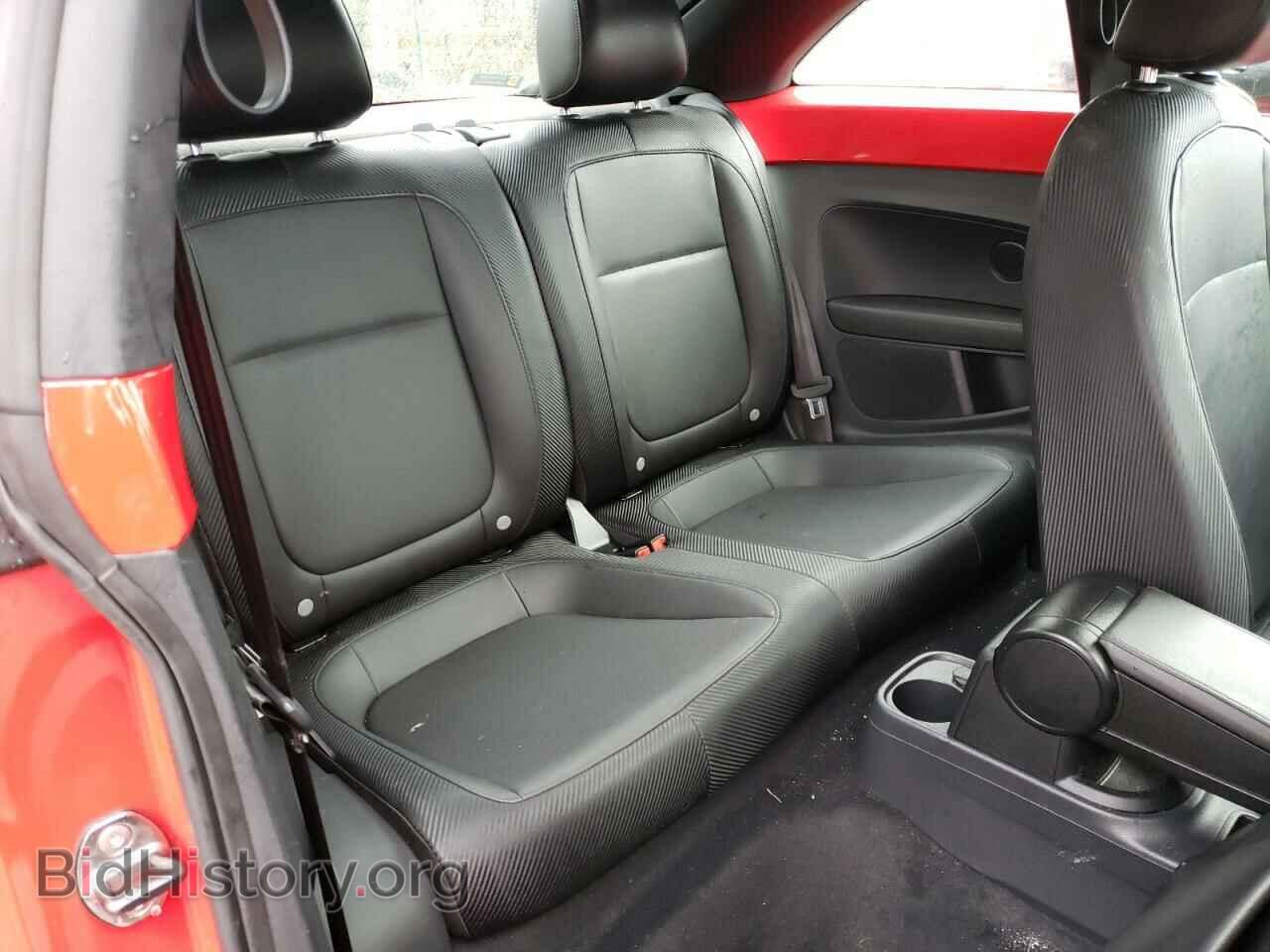 2012 VOLKSWAGEN BEETLE - VIN: 3VWJP7AT4CM637778 - Фото 6