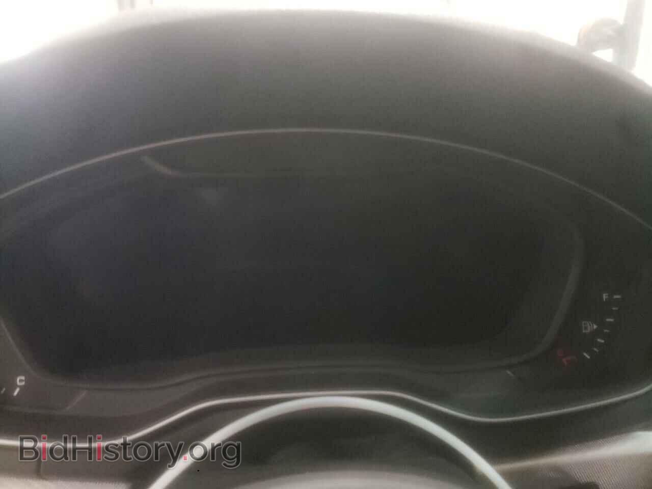 2017 AUDI A4 - VIN: WAUENAF48HN008740 - Фото 9