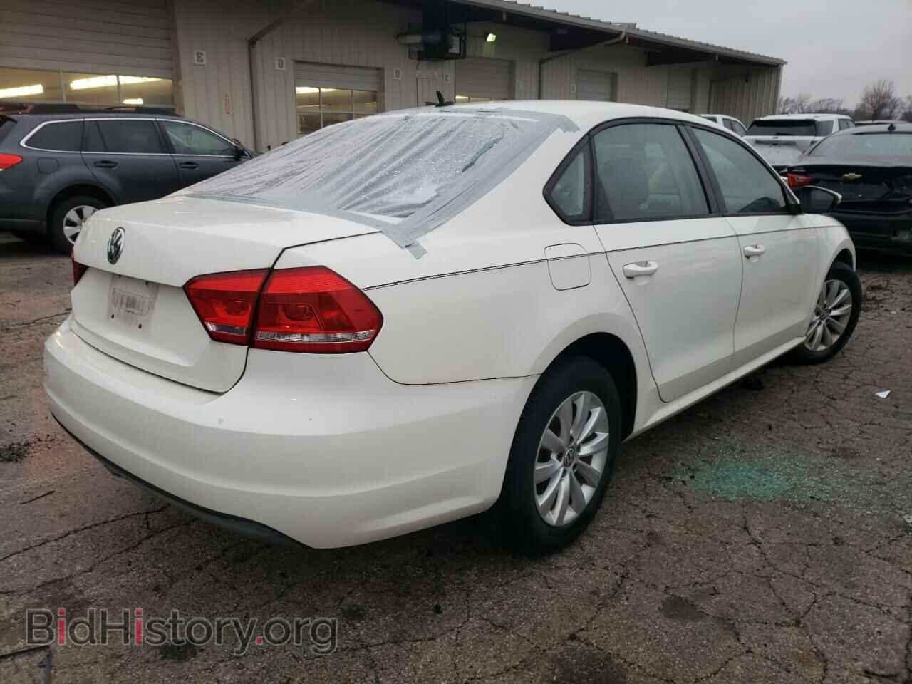 2012 VOLKSWAGEN PASSAT - VIN: 1VWAP7A39CC074132 - Фото 3