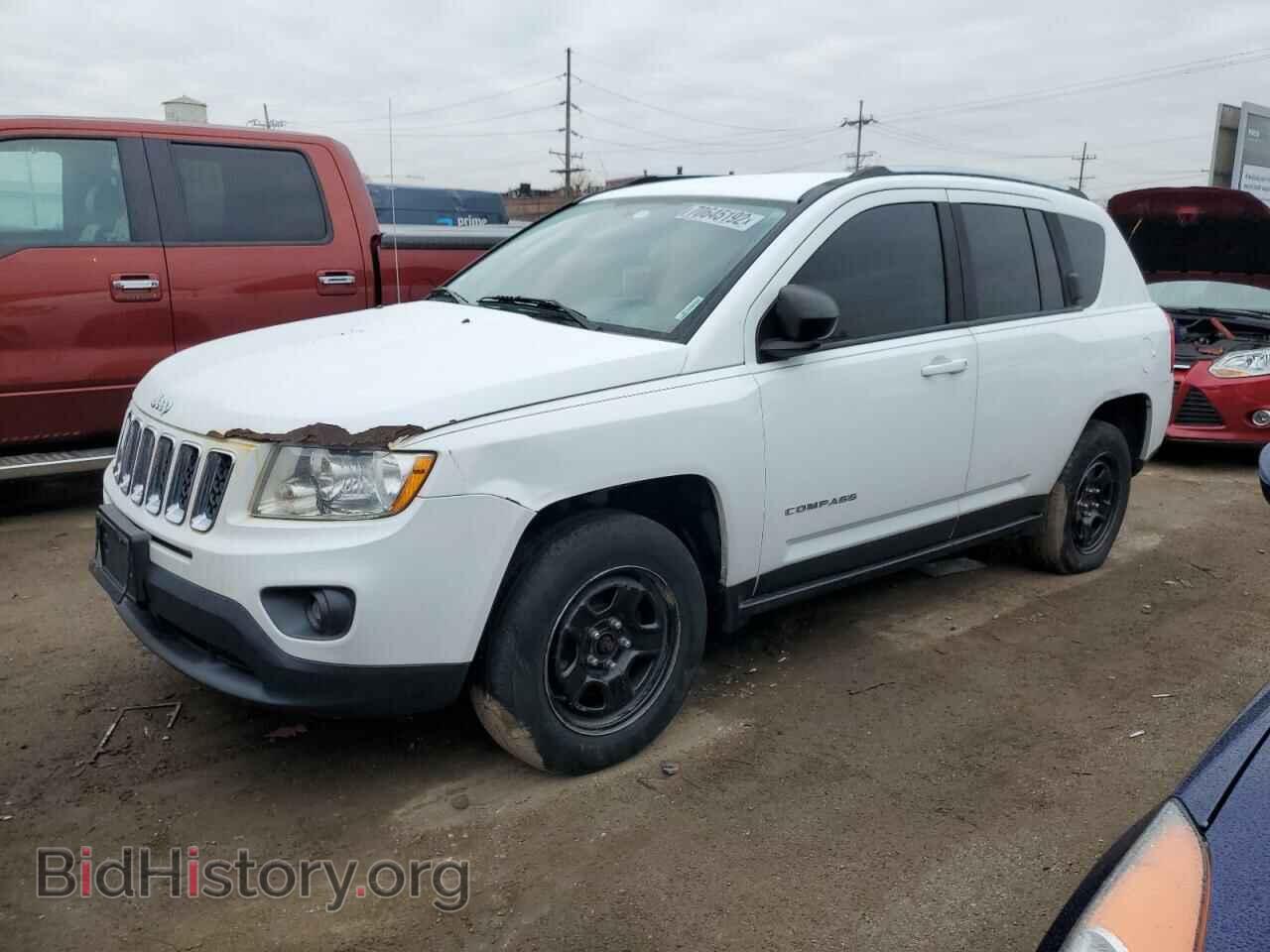 Photo 1C4NJCBA3DD205157 - JEEP COMPASS 2013