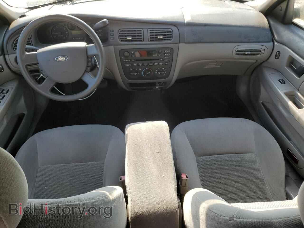 2005 FORD TAURUS - VIN: 1FAFP53U05A250394 - Фото 8