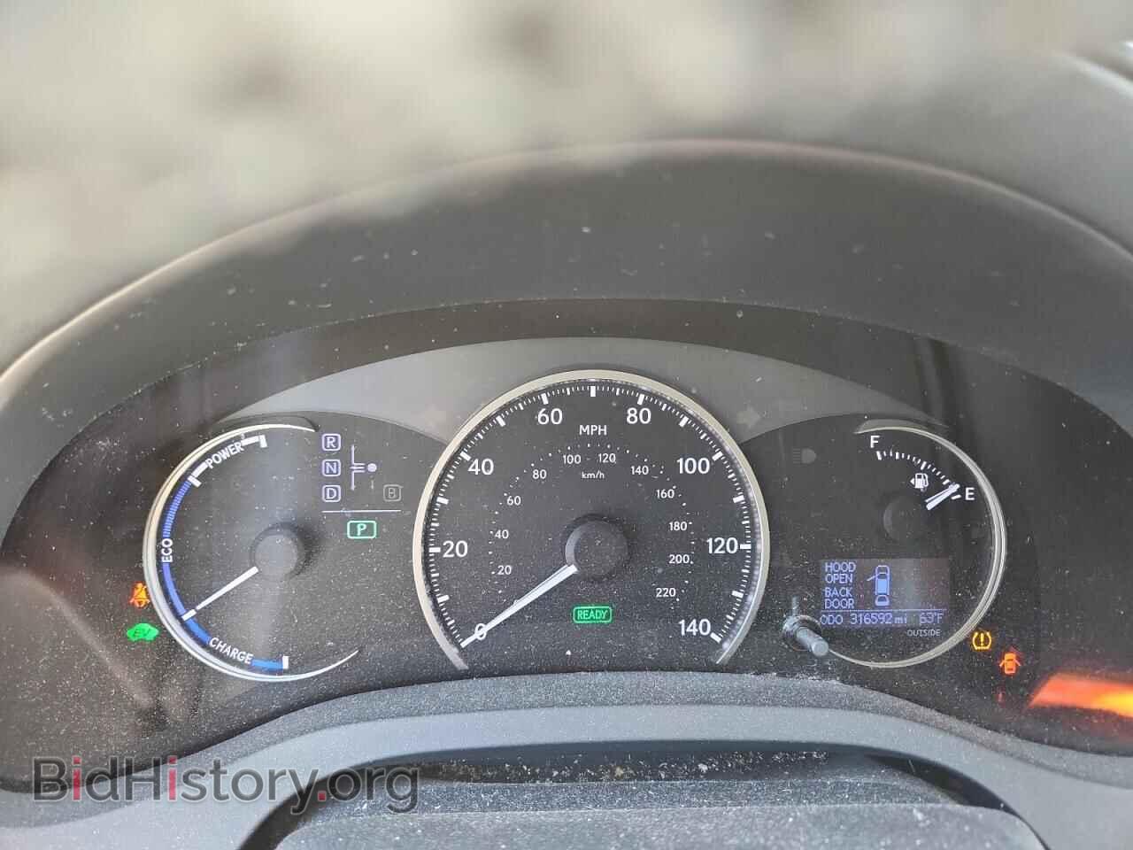 2014 LEXUS CT 200 - VIN: JTHKD5BHXE2188758 - Photo 9