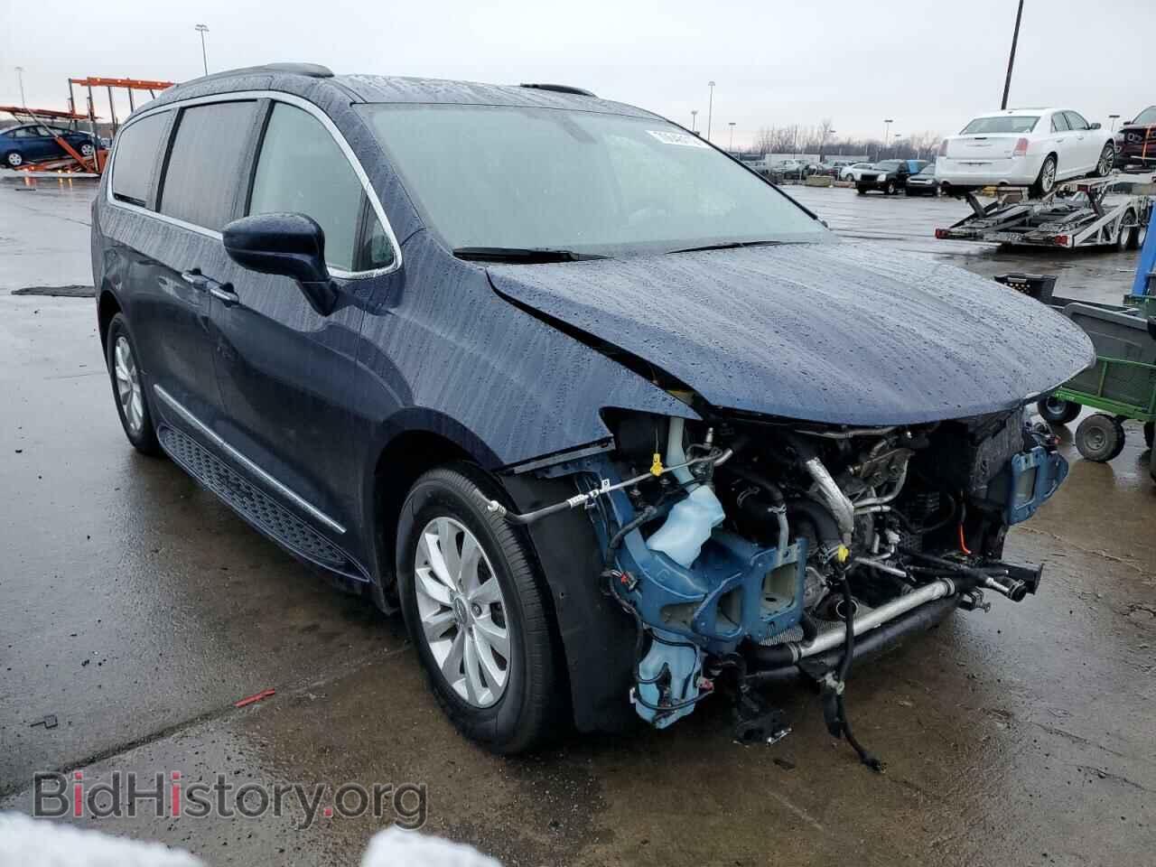 2017 CHRYSLER PACIFICA - VIN: 2C4RC1BG2HR520653 - Photo 4
