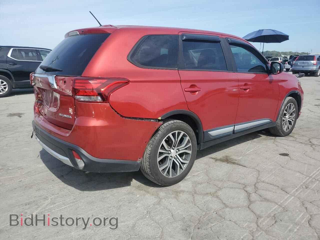 2016 MITSUBISHI OUTLANDER - VIN: JA4AD2A33GZ032454 - Фото 3